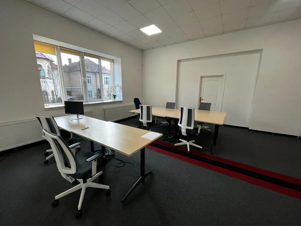 Birou real din clădirea Office Park